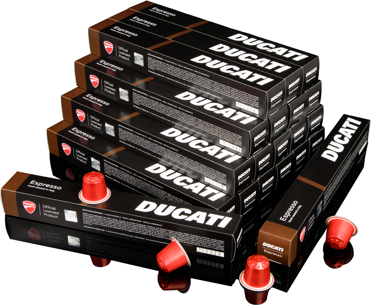 Stapel med Espresso by Ducati-förpackningar, förpackning med 200 kapslar för Nespresso® Original, med röda kapslar framför