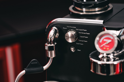 Foam selector dial on the black Barista M3 with settings from hot chocolate to cold foam